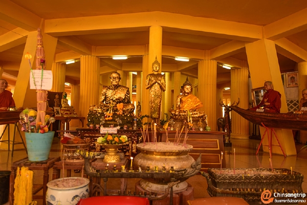 พระธาตุเจดีย์ศรีโพธิ์ทอง(วัดท่าอิฐ)_2