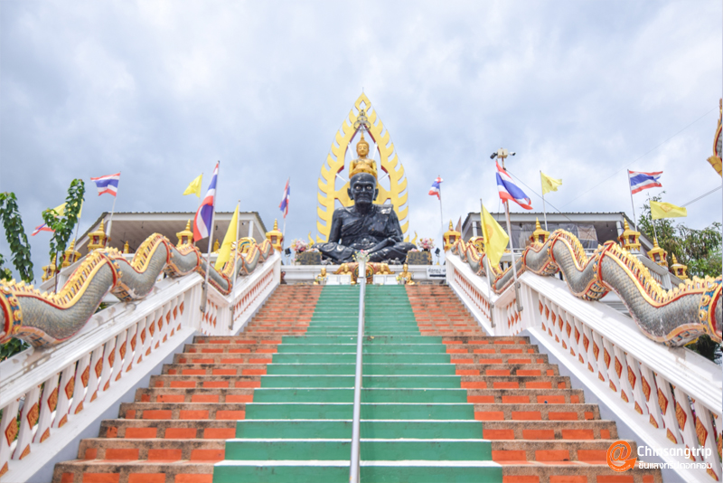 หลวงปู่ทวดองค์ใหญ่ วัดช่องลม_2